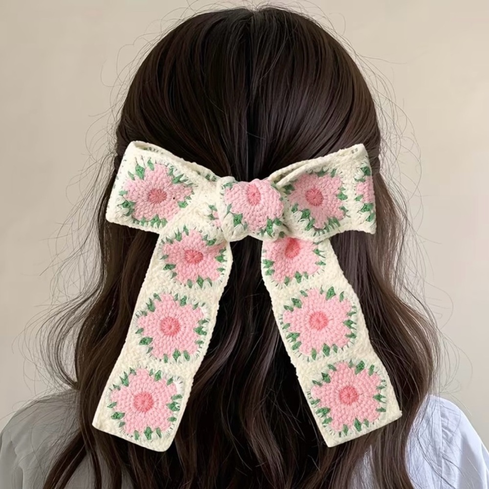 Crochet Floral Hair Bow Clips (Set of 3) | Cottagecore Romantic Hair Accessories - Picture 9 of 9